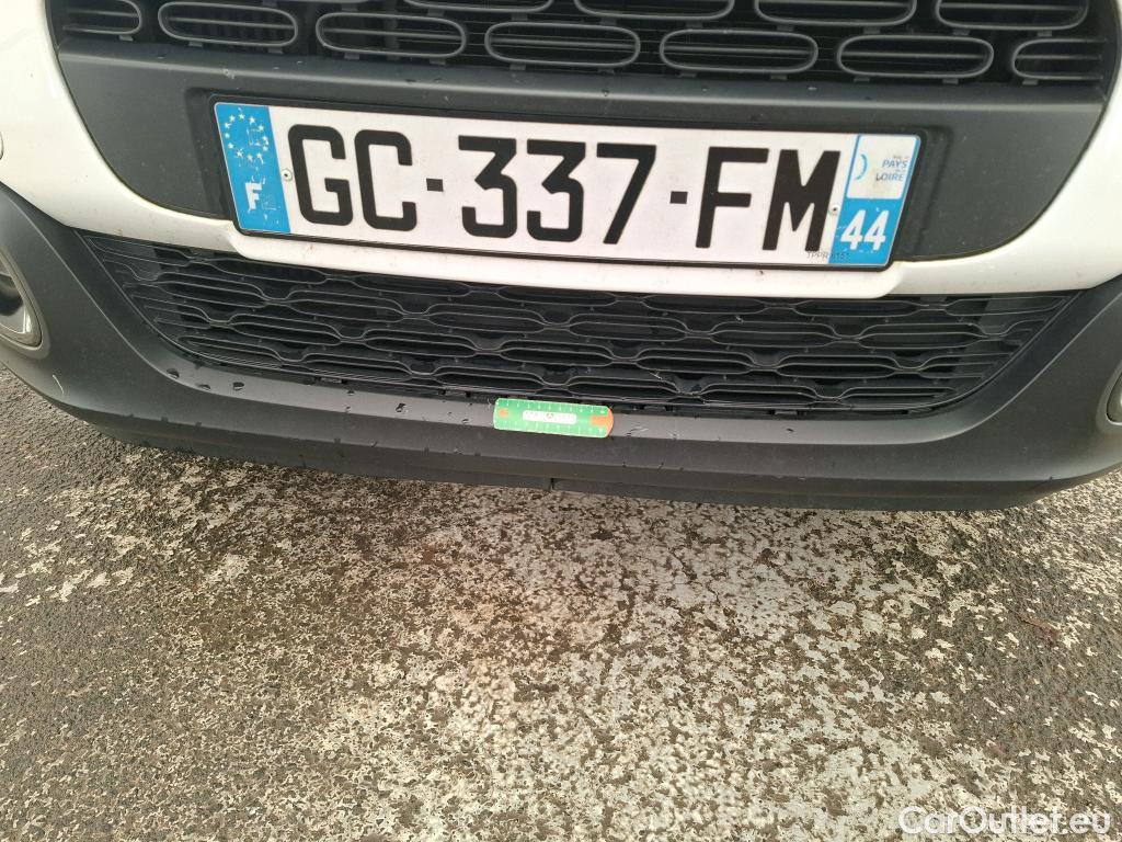  Citroen  C3 CITROEN  Société 2020 5P Berline BlueHDi 100 BVM6 Feel Nav #9