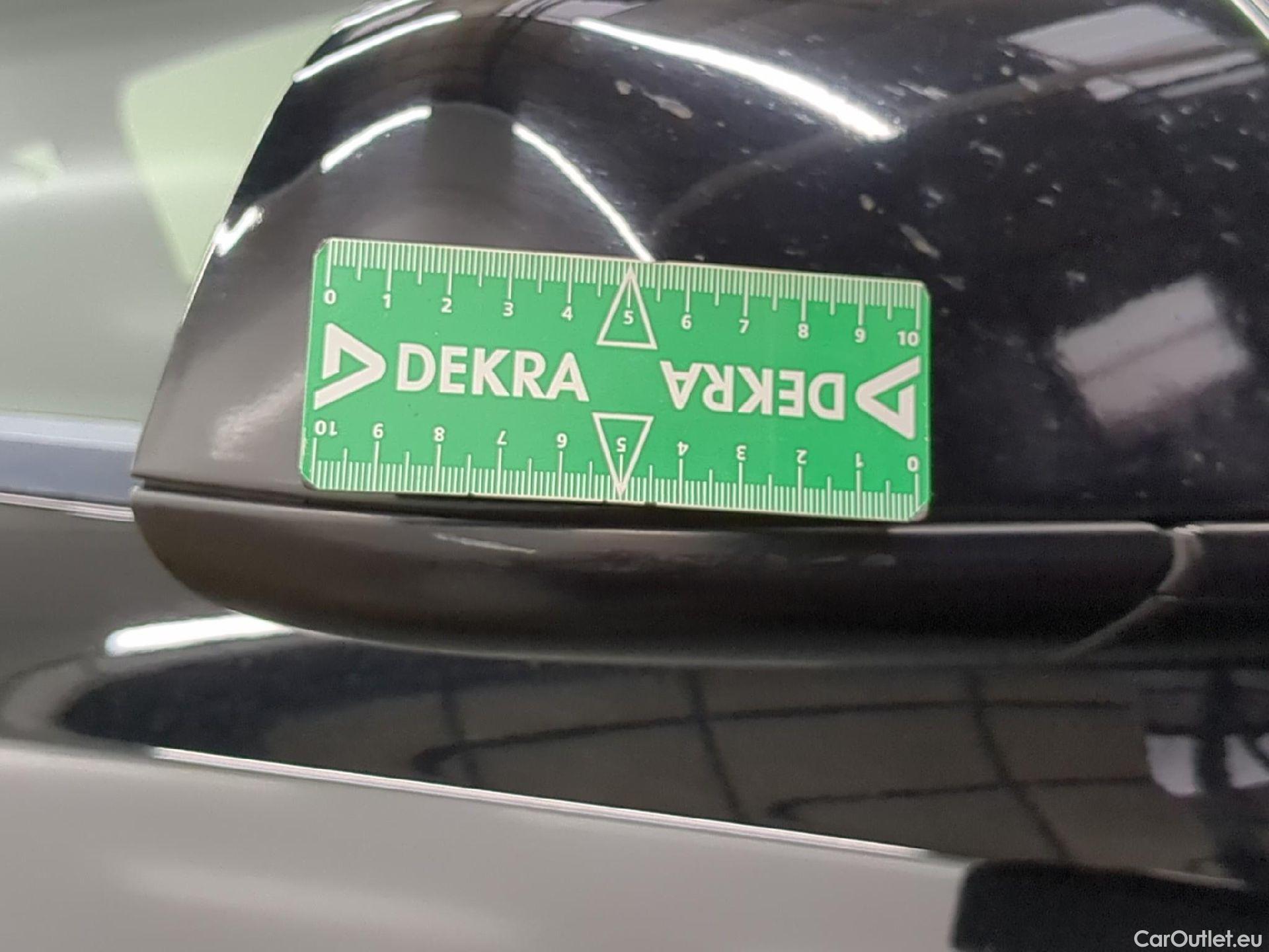  Tesla  Model Y TESLA  / 2020 / 5P / SUV Performance Dual Motor AWD #20