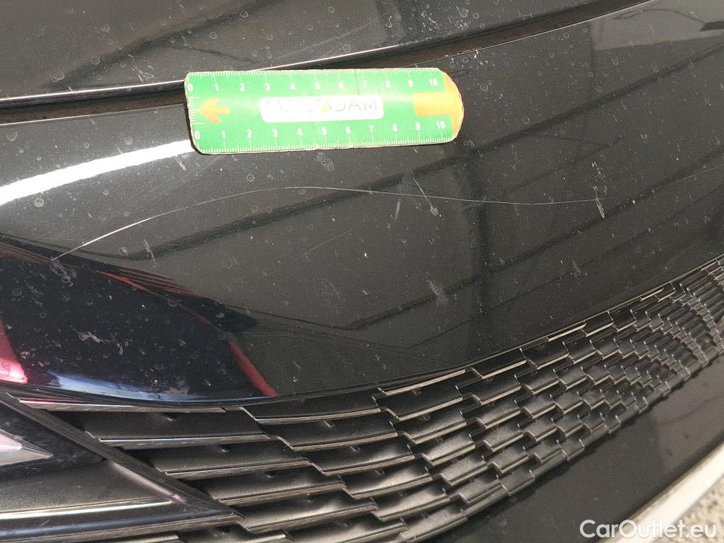  Peugeot  5008  GT Line 1.5 HDi 130CV BVA8 E6dT #24