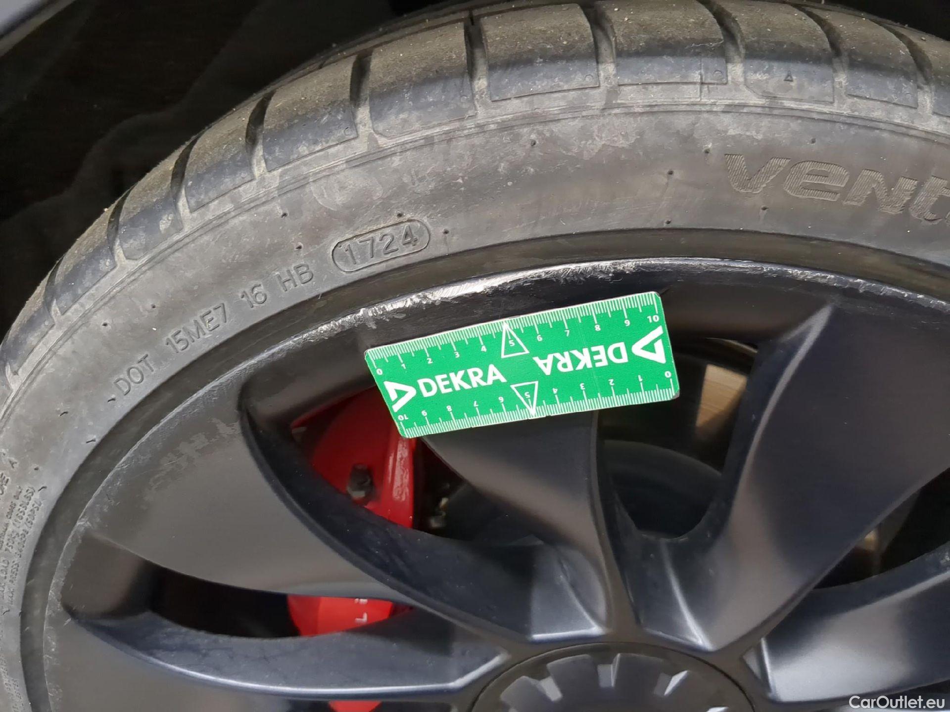  Tesla  Model Y TESLA  / 2020 / 5P / SUV Performance Dual Motor AWD #4