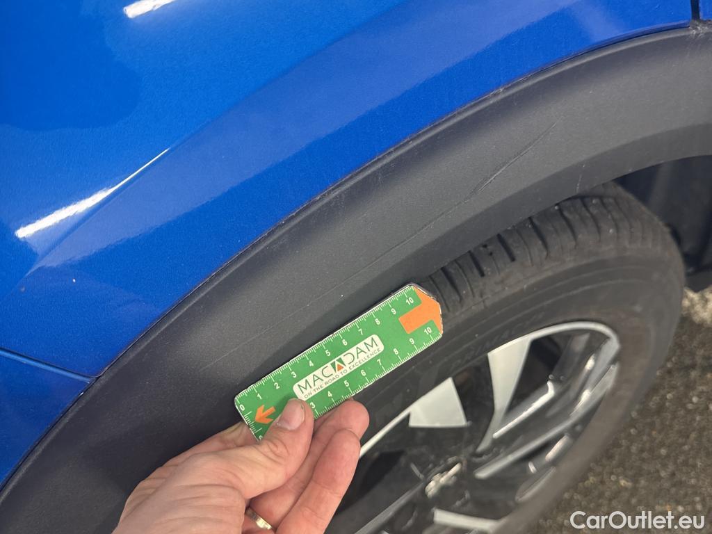  Peugeot  2008 PEUGEOT  / 2019 / 5P / Crossover 1.5 BLUEHDI 100 S&S ALLURE BUSINESS #14