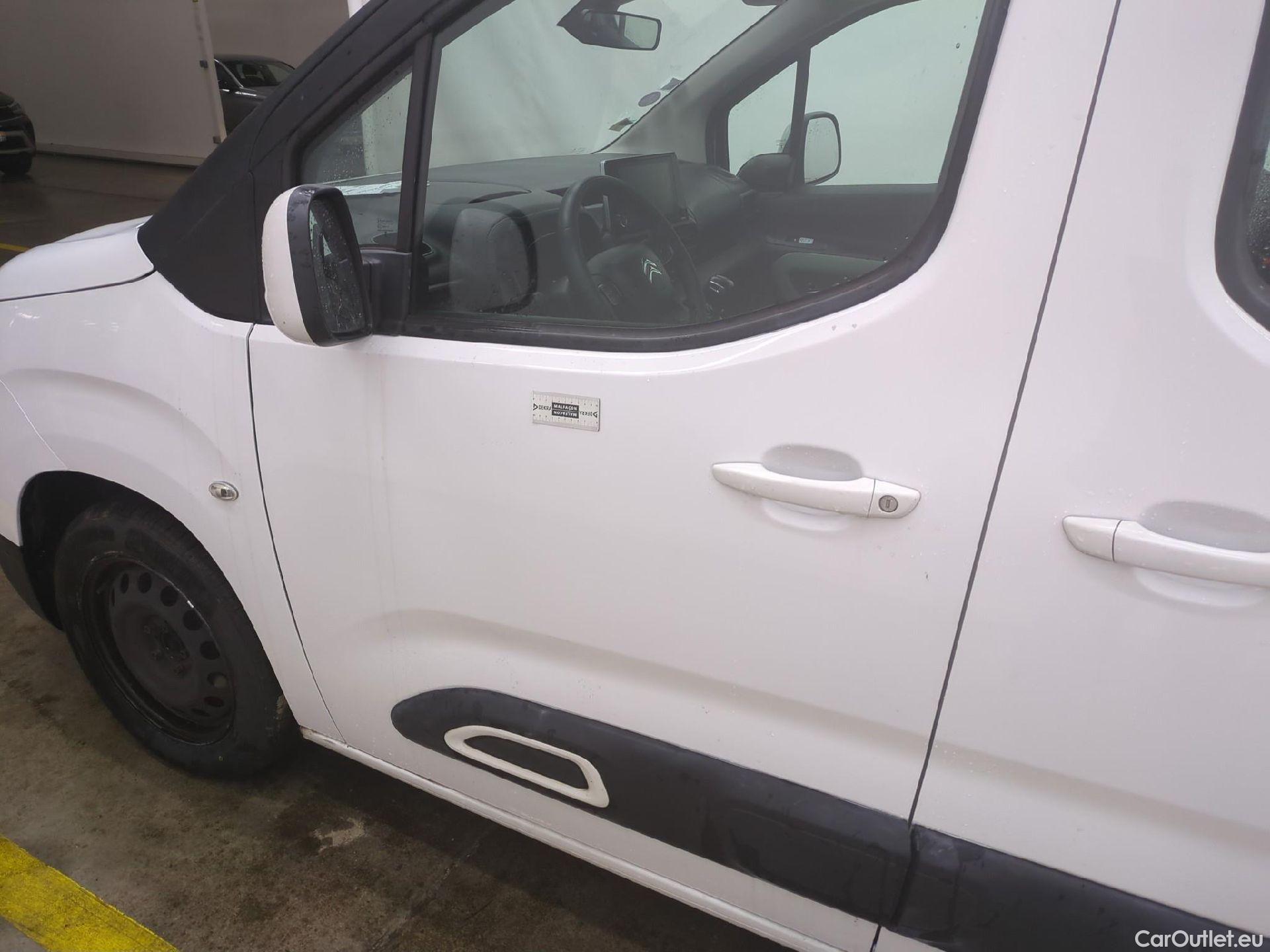  Citroen  Berlingo  Feel M 1.2 PureTech 110CV BVM6 E6dT #24