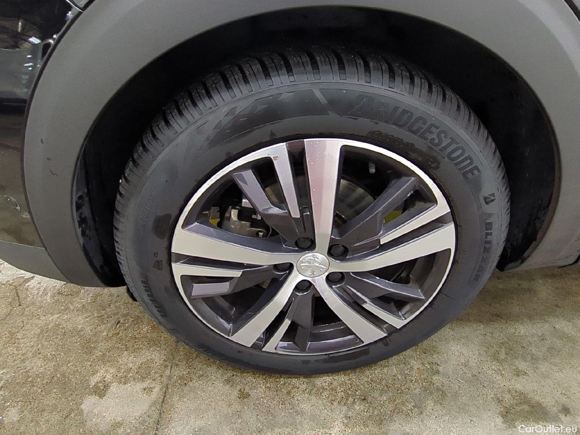  Peugeot  3008  Allure 1.5 HDi 130CV BVA8 E6d #7