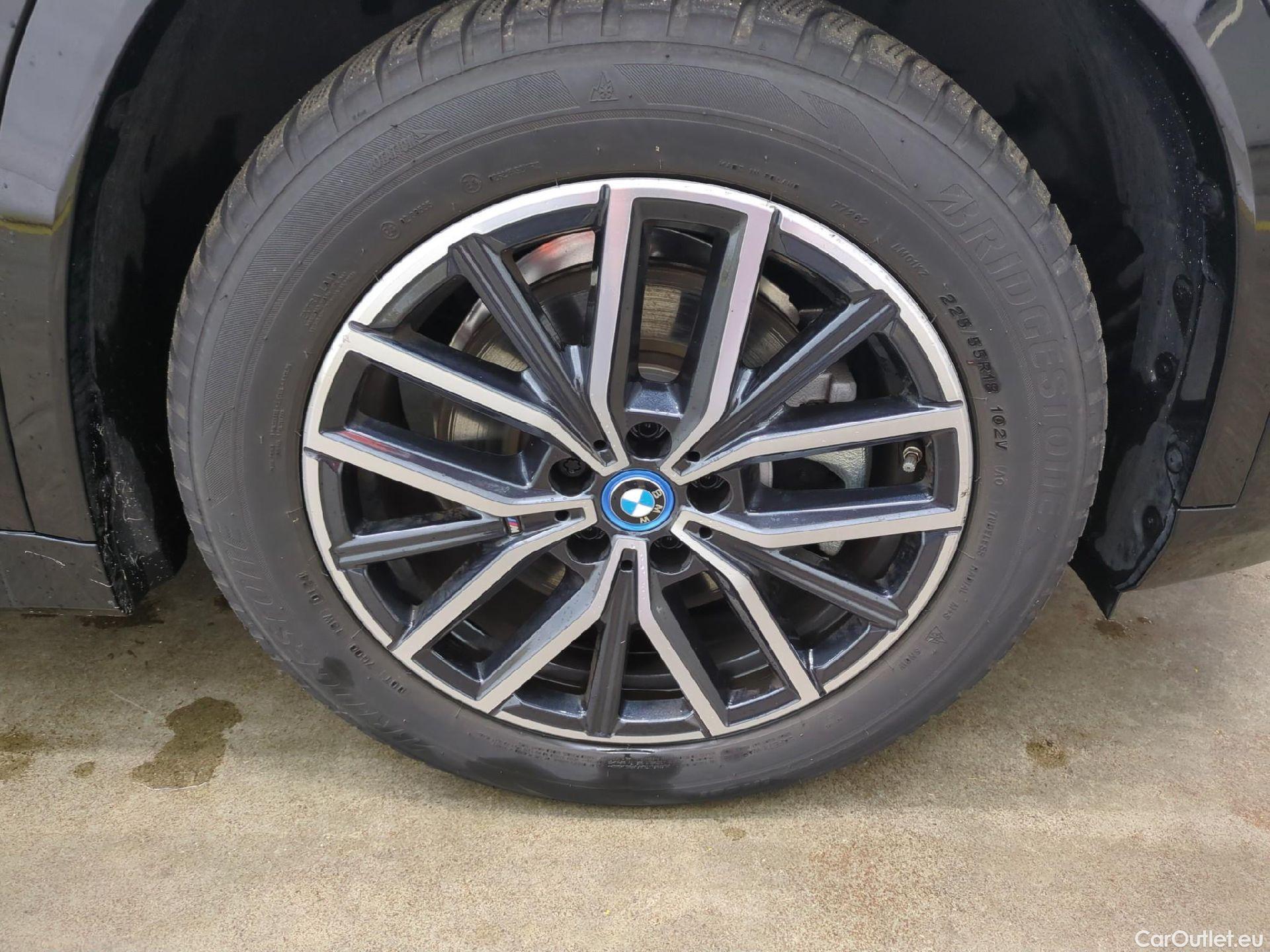  Bmw  X1 BMW  / 2022 / 5P / SUV xDrive25e M Sport DKG7 #9