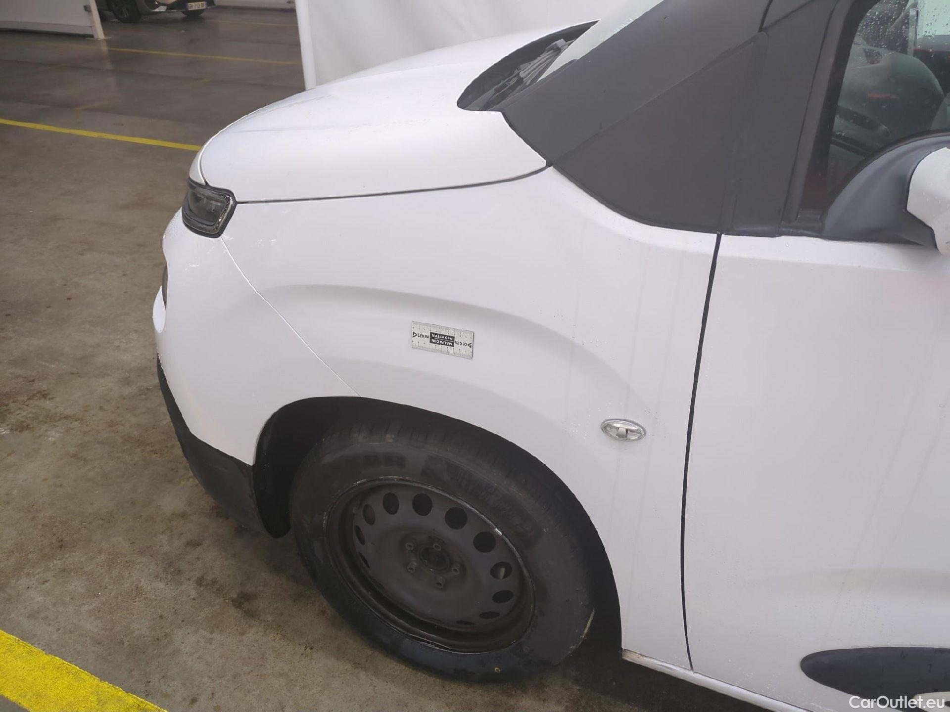  Citroen  Berlingo  Feel M 1.2 PureTech 110CV BVM6 E6dT #23