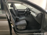  Volkswagen  Passat  Variant 2.0 TDI SCR Style Business 110kW/150pk  5D/P Man-6 - CO2 onvolledig #7