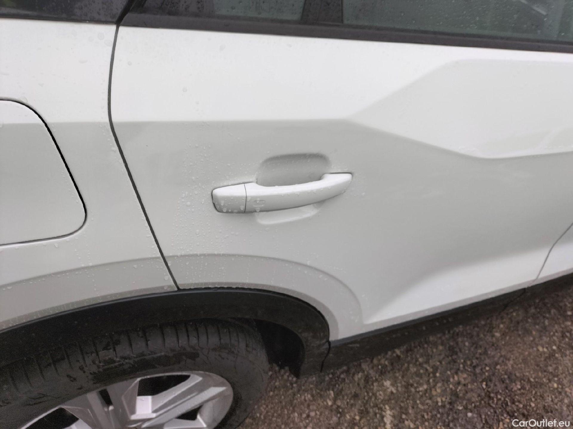  Audi  Q2 AUDI  / 2020 / 5P / todoterreno Advanced 35 TFSI 110kW (150CV) S tronic (AC) #38