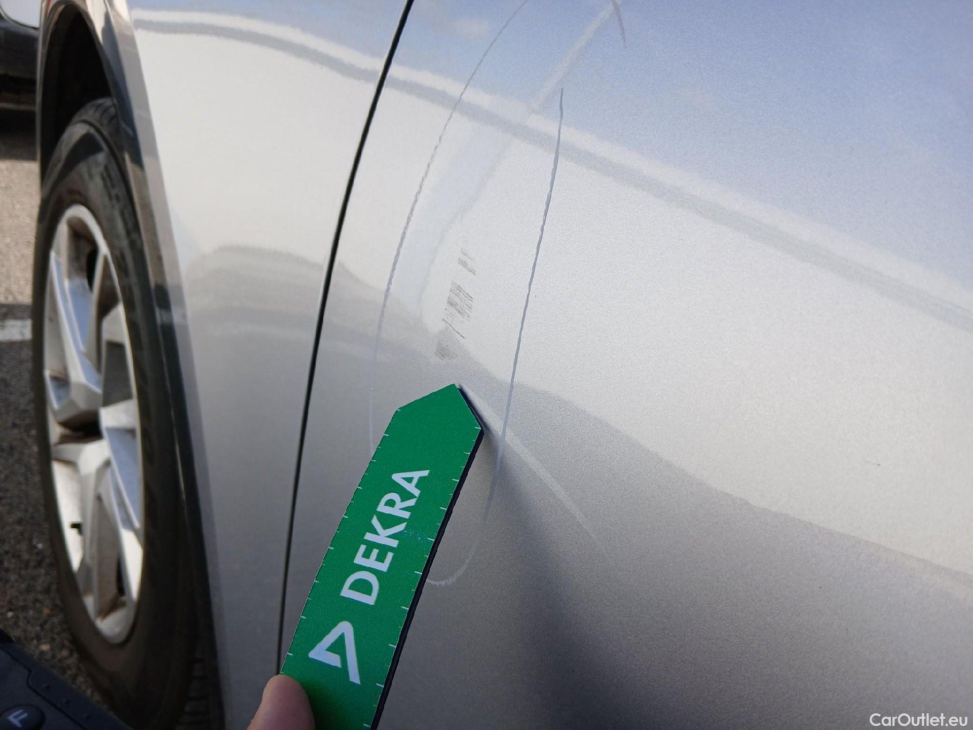  Land Rover  Discovery AUDI Q5 / 2020 / 5P / todoterreno Advanced 35 TDI 120kW S tronic (AC6) #16