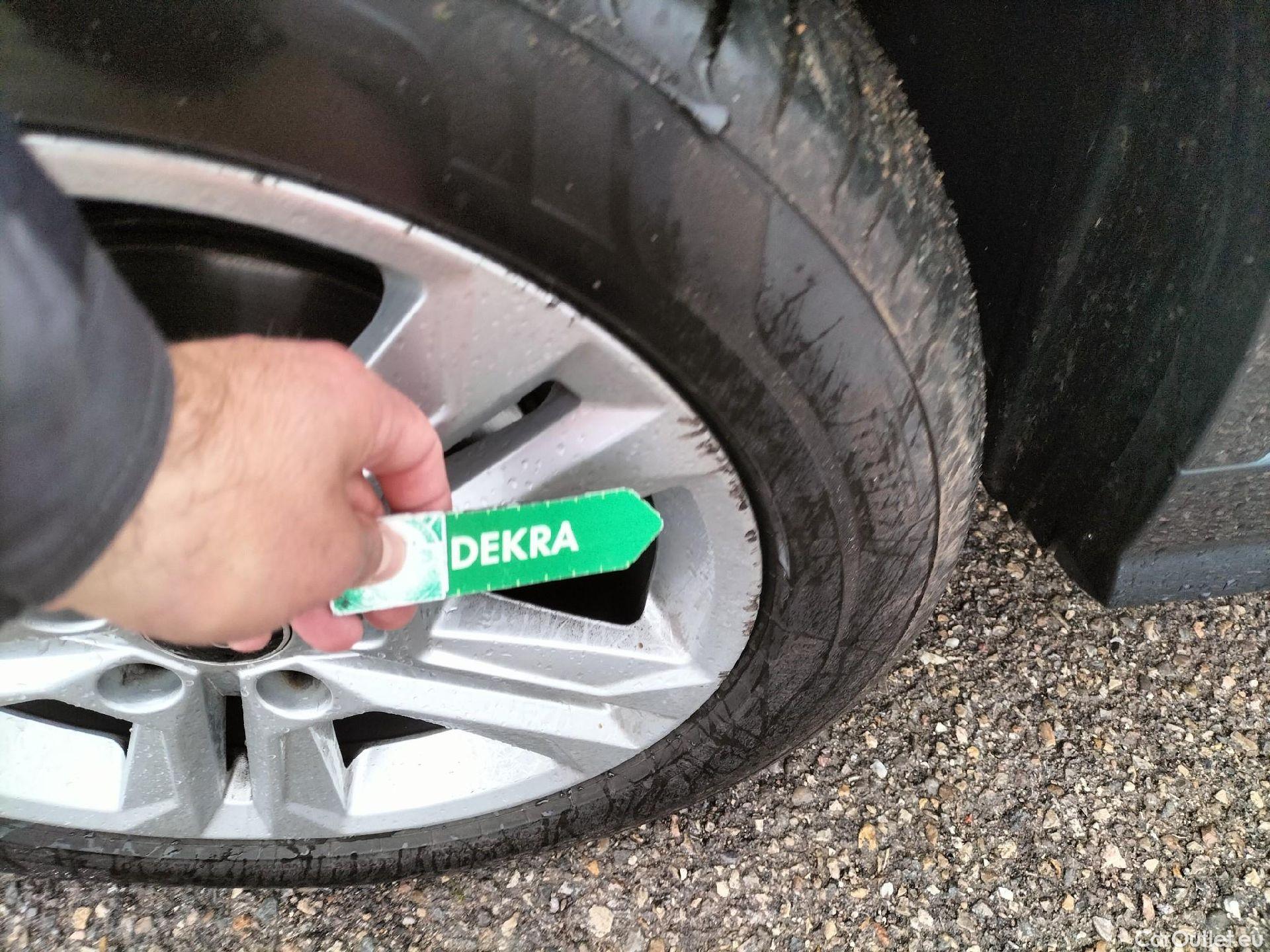  Audi  Q2 AUDI  / 2020 / 5P / todoterreno Advanced 35 TFSI 110kW (150CV) S tronic (AC) #16