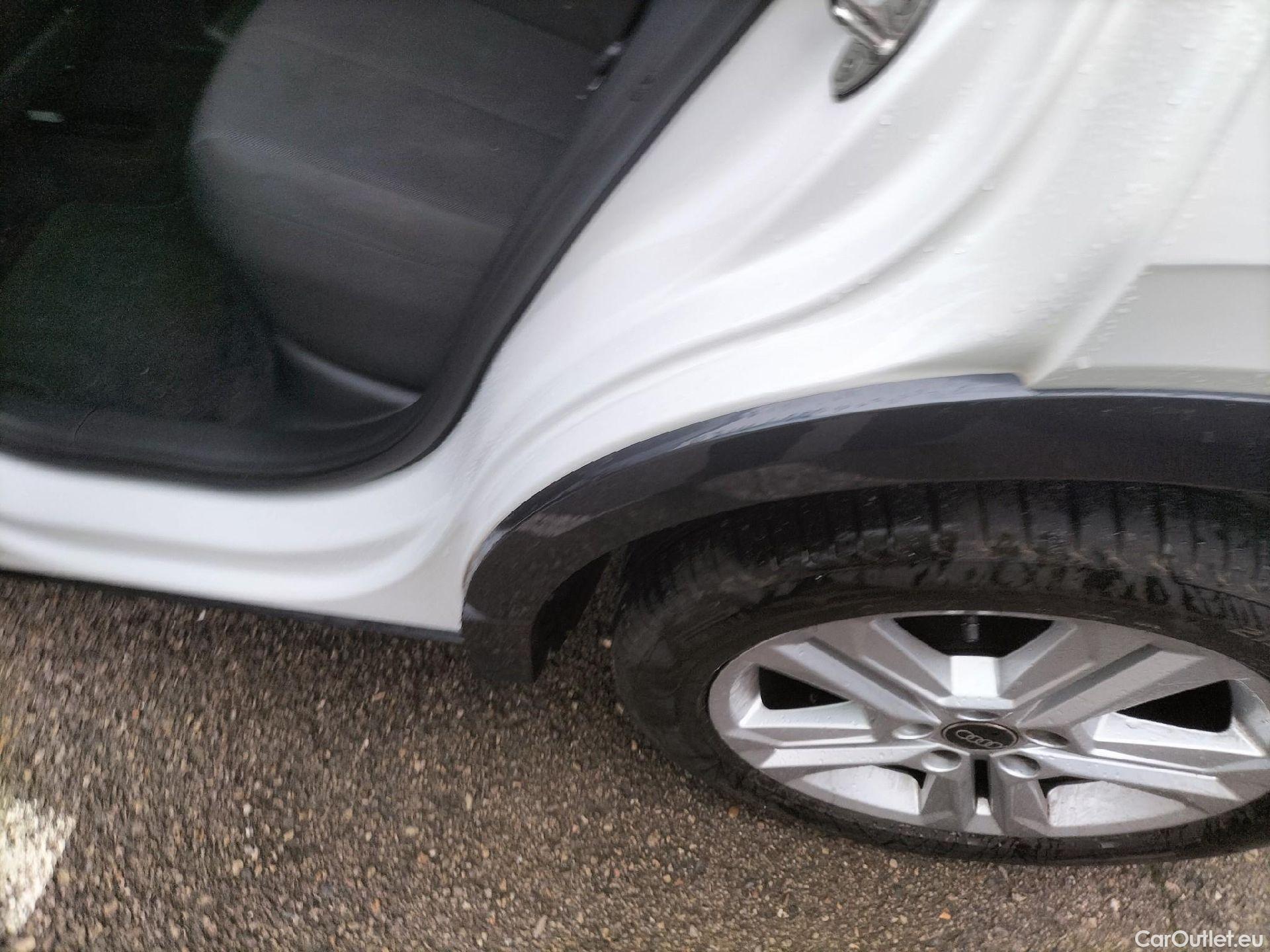  Audi  Q2 AUDI  / 2020 / 5P / todoterreno Advanced 35 TFSI 110kW (150CV) S tronic (AC) #24