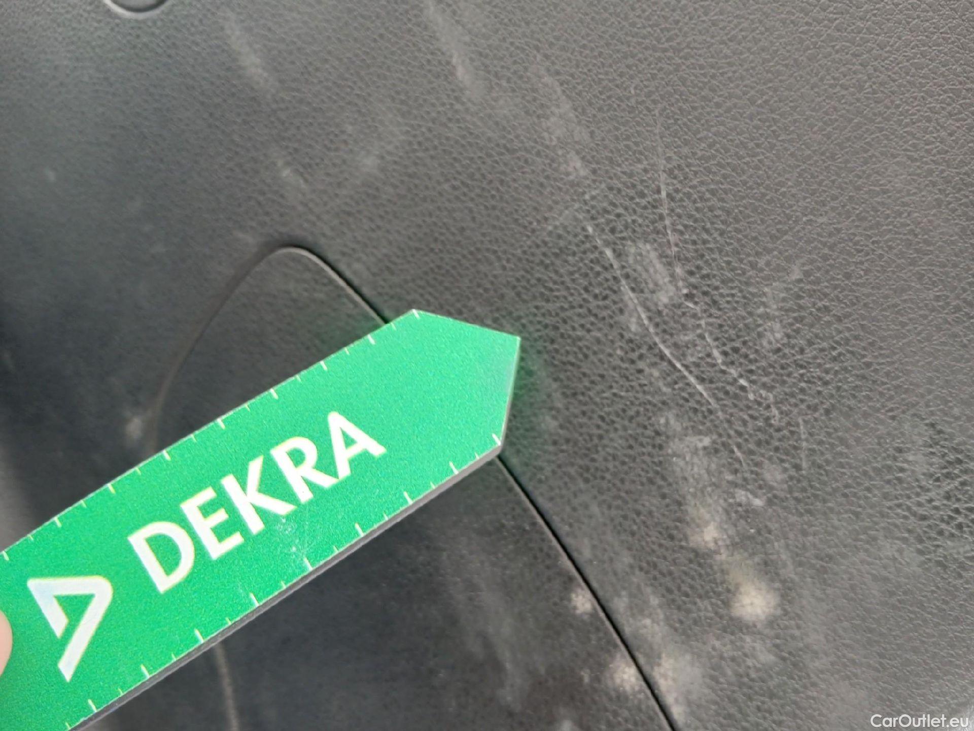  Land Rover  Discovery AUDI Q5 / 2020 / 5P / todoterreno Advanced 35 TDI 120kW S tronic (AC6) #23