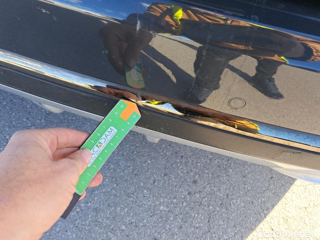  KIA  Sportage KIA  / 2018 / 5P / todoterreno 1.6 T-GDi GT Line Xtreme 130kW DCT 4x2 #4