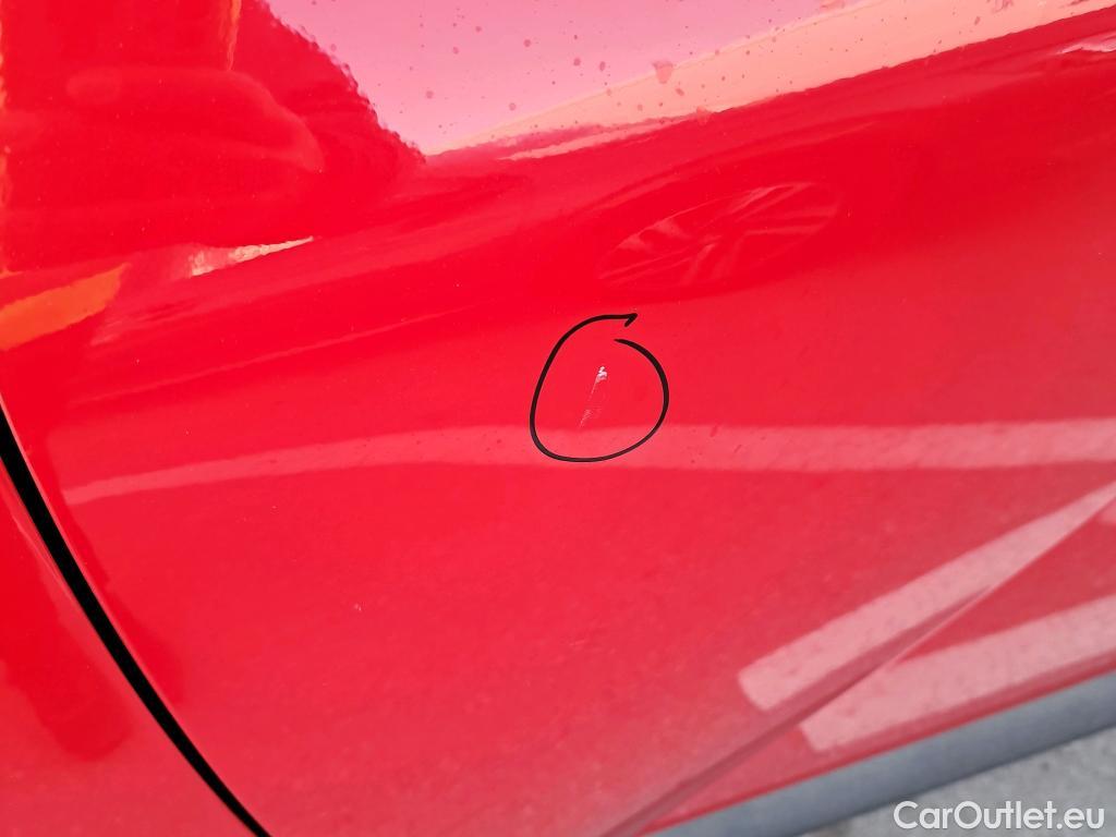  Hyundai  Tucson HYUNDAI  / 2020 / 5P / todoterreno 1.6 TGDI 169kW HEV Maxx Auto S/Cable Re. #16