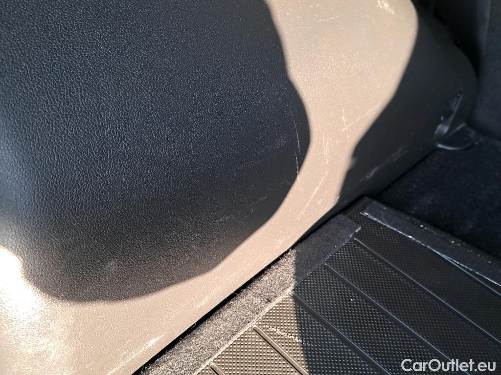  Hyundai  Tucson HYUNDAI  / 2020 / 5P / todoterreno 1.6 TGDI 169kW HEV Maxx Auto S/Cable Re. #10