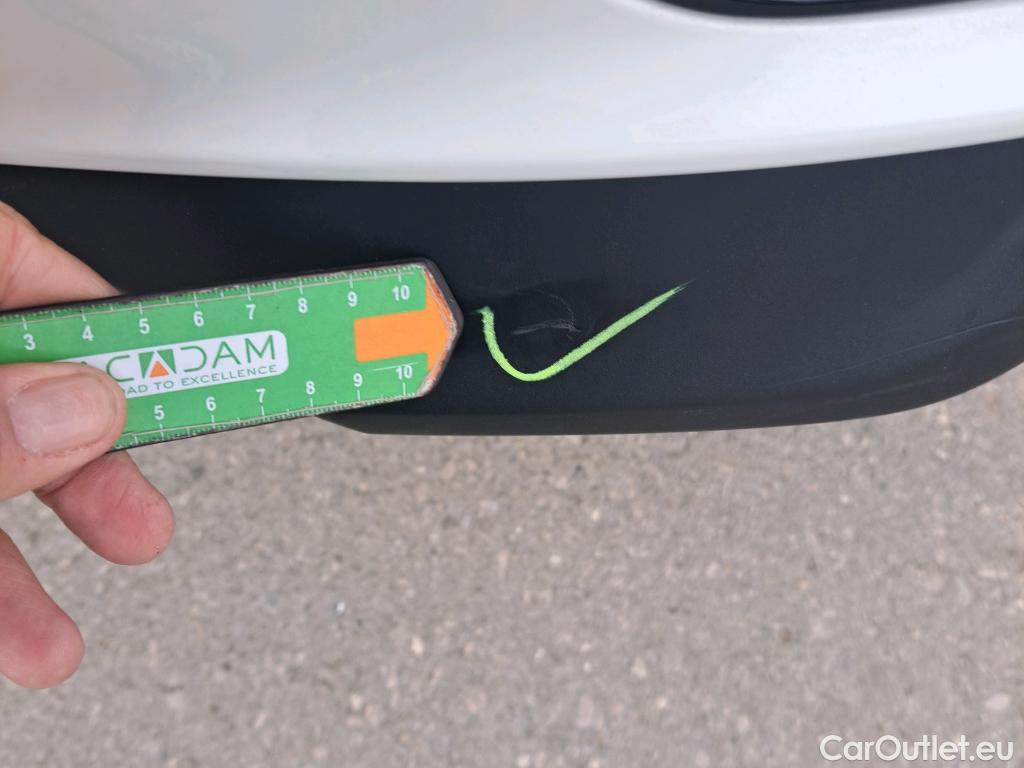  KIA  Niro KIA  / 2019 / 5P / crossover 1.6 GDi HEV 104kW (141CV) Drive #12