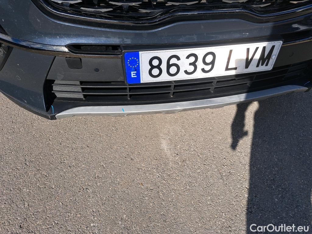  KIA  Sportage KIA  / 2018 / 5P / todoterreno 1.6 T-GDi GT Line Xtreme 130kW DCT 4x2 #28