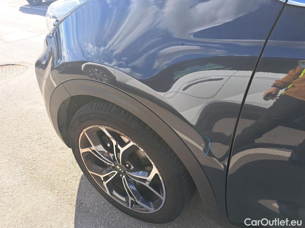  KIA  Sportage KIA  / 2018 / 5P / todoterreno 1.6 T-GDi GT Line Xtreme 130kW DCT 4x2 #40