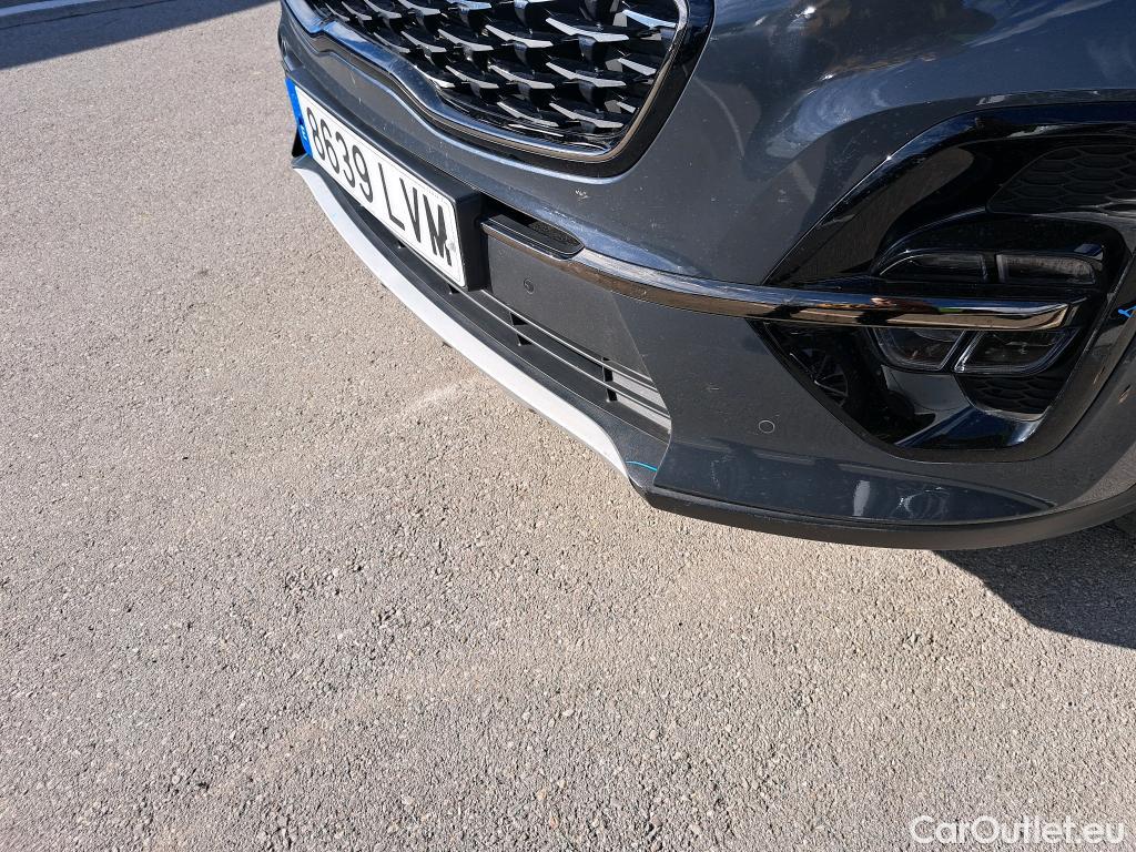  KIA  Sportage KIA  / 2018 / 5P / todoterreno 1.6 T-GDi GT Line Xtreme 130kW DCT 4x2 #30