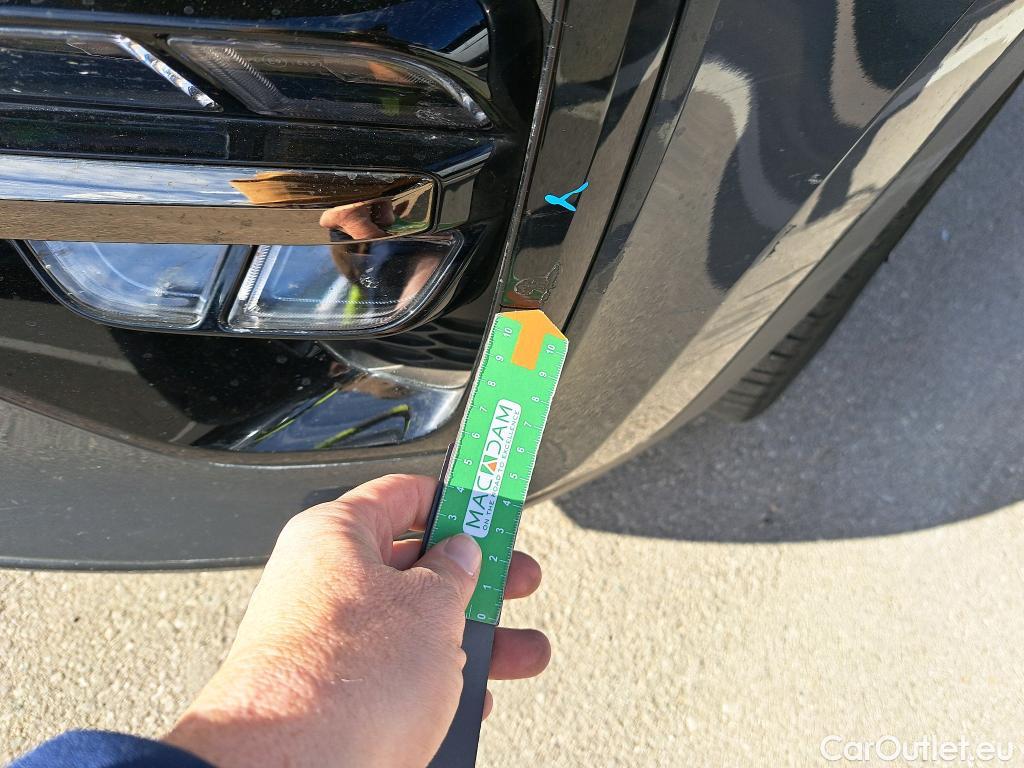  KIA  Sportage KIA  / 2018 / 5P / todoterreno 1.6 T-GDi GT Line Xtreme 130kW DCT 4x2 #59