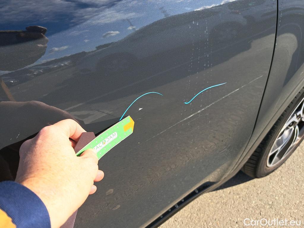  KIA  Sportage KIA  / 2018 / 5P / todoterreno 1.6 T-GDi GT Line Xtreme 130kW DCT 4x2 #25