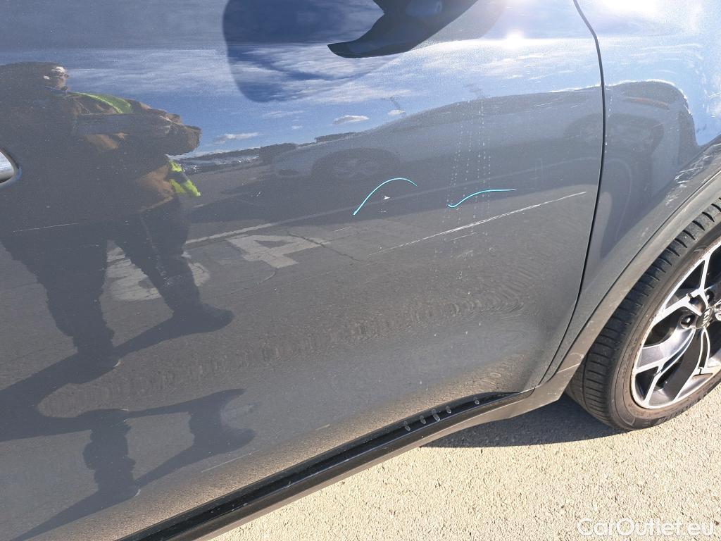  KIA  Sportage KIA  / 2018 / 5P / todoterreno 1.6 T-GDi GT Line Xtreme 130kW DCT 4x2 #24