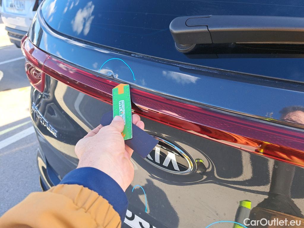  KIA  Sportage KIA  / 2018 / 5P / todoterreno 1.6 T-GDi GT Line Xtreme 130kW DCT 4x2 #2