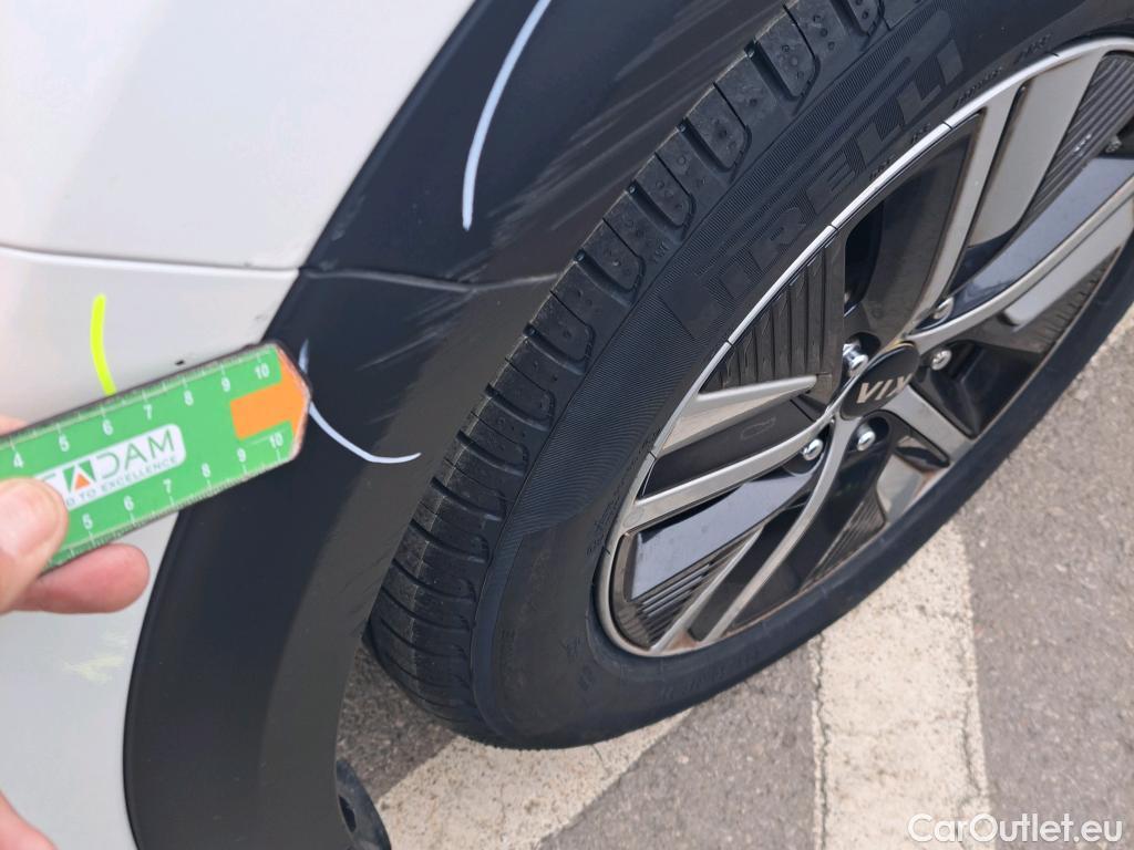  KIA  Niro KIA  / 2019 / 5P / crossover 1.6 GDi HEV 104kW (141CV) Drive #2