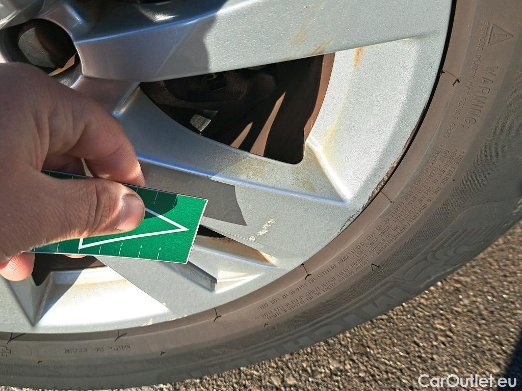  Peugeot  3008 PEUGEOT  / 2020 / 5P / todoterreno 1.5 BlueHDi 96kW (130CV) S&S Active Pack (AC3) #14