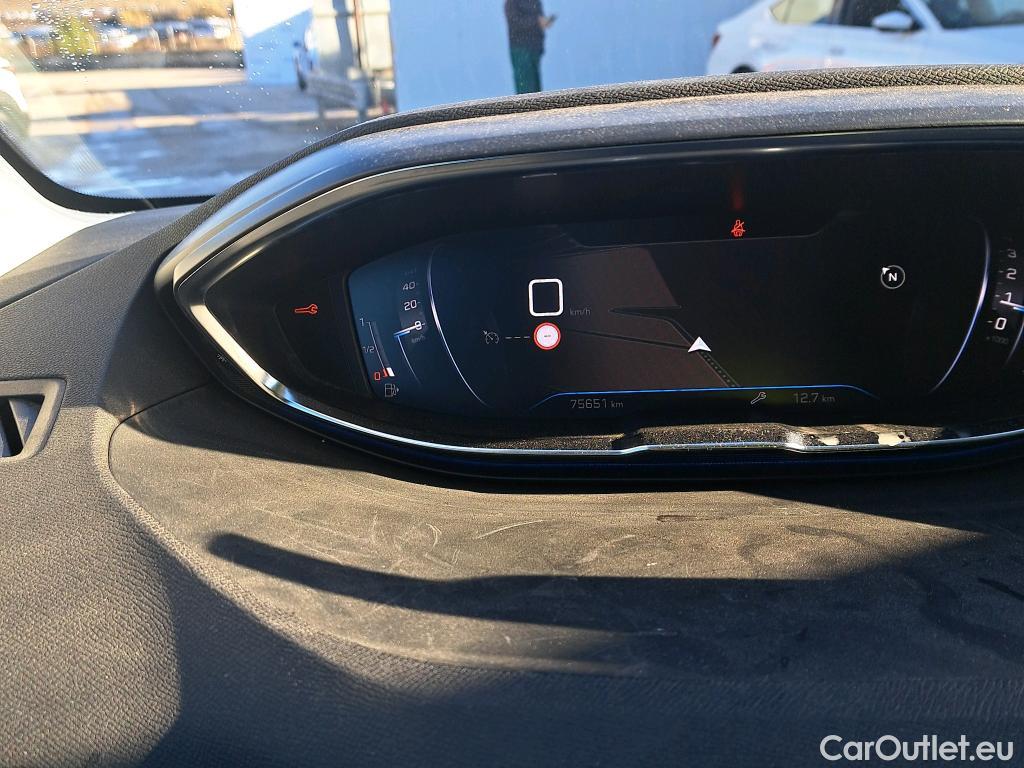  Peugeot  3008 PEUGEOT  / 2020 / 5P / todoterreno 1.5 BlueHDi 96kW (130CV) S&S Active Pack (AC3) #21