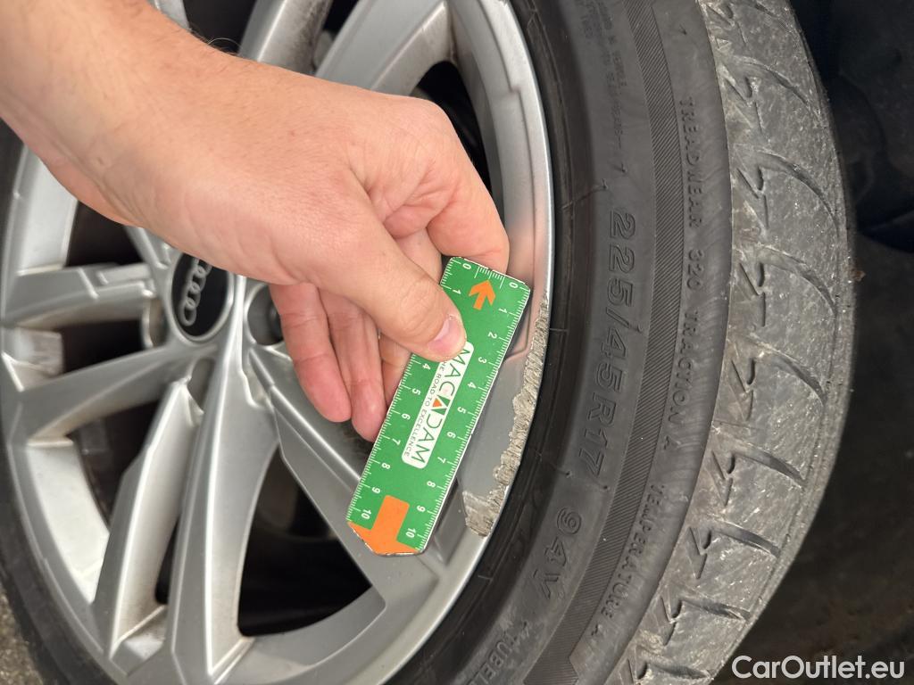  Audi  A3 AUDI  Sportback / 2020 / 5P / Berline 40 TFSI e 204 S Tronic Business Line #12