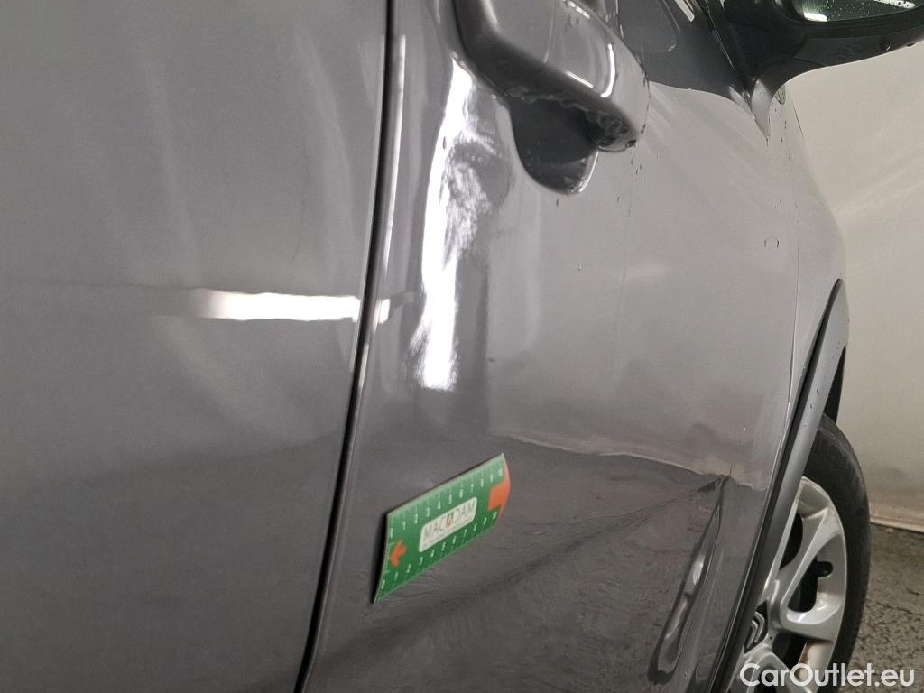  Citroen  C3  Feel Business 1.5 BlueHDI 100CV BVM5 E6dT #12