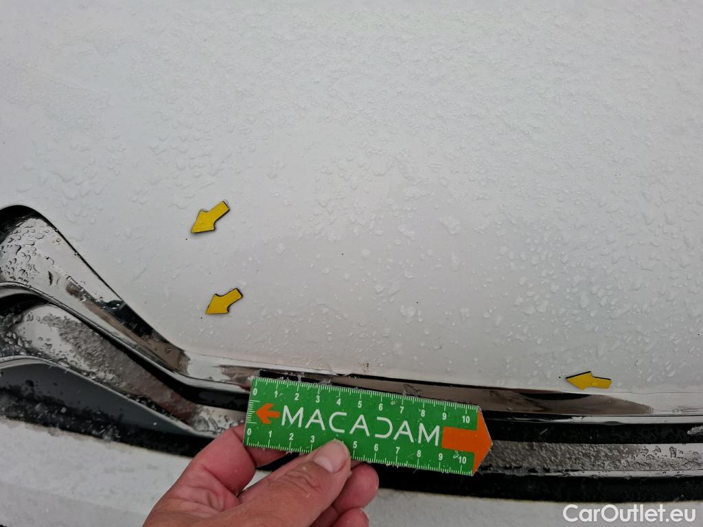  Citroen  C3 CITROEN  / 2016 / 5P / Berline PureTech 110 S&S BVM Shine Business #5