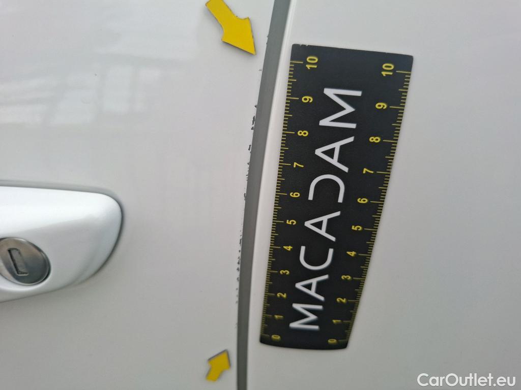  Citroen  C3 CITROEN  Société VU 5p Berline BlueHDi 100 S&S BVM Feel #31