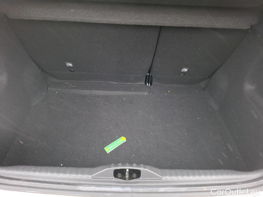  Citroen  C3 CITROEN  / 2016 / 5P / Berline PureTech 110 S&S BVM Shine Business #8