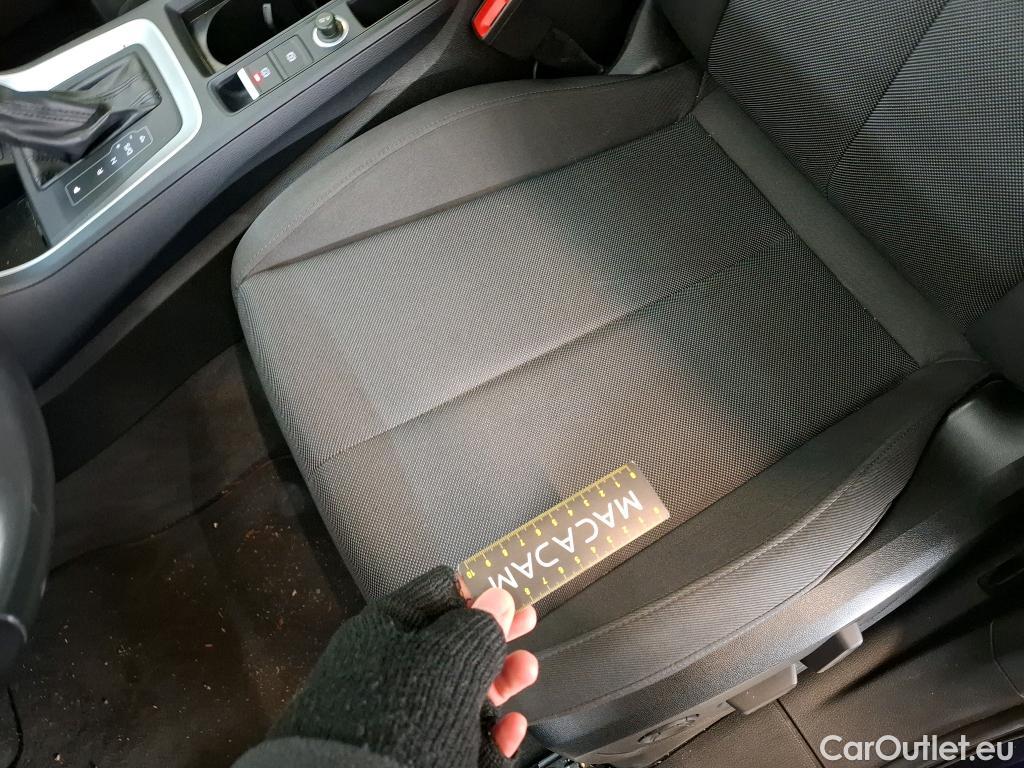  Audi  Q3 AUDI  5p SUV 2.0 35 TDI 150 S TRONIC BUSINESS LINE #11