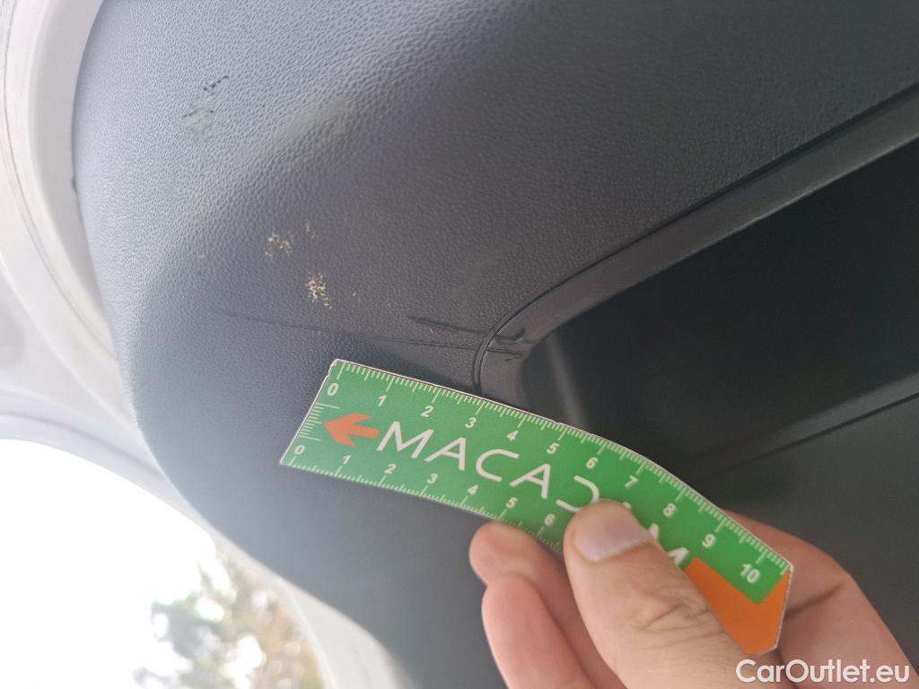  Citroen  C3 CITROEN  Société VU 5p Berline BlueHDi 100 S&S BVM Feel #16