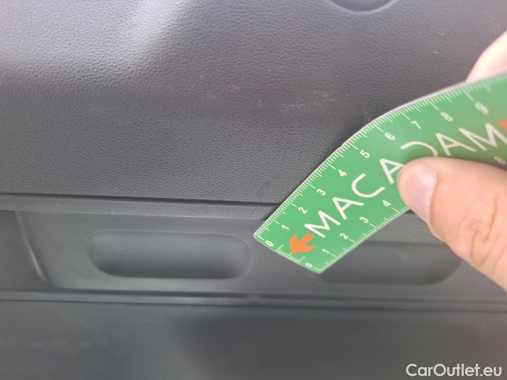  Citroen  C3 CITROEN  Société VU 5p Berline BlueHDi 100 S&S BVM Feel #19