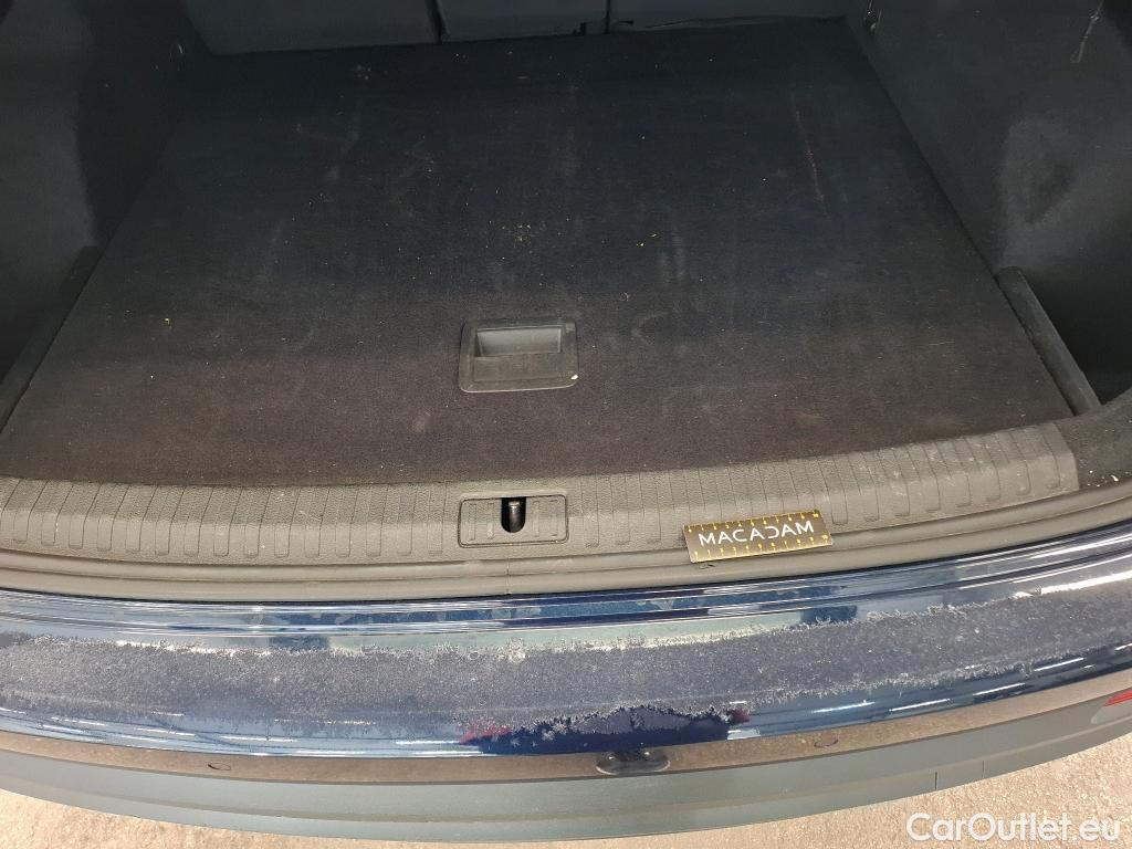  Audi  Q3 AUDI  5p SUV 2.0 35 TDI 150 S TRONIC BUSINESS LINE #6