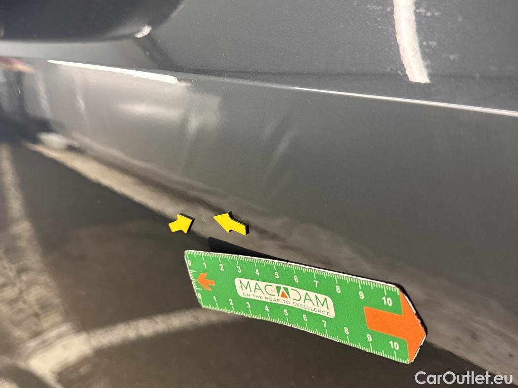  Audi  A3 AUDI  Sportback / 2020 / 5P / Berline 40 TFSI e 204 S Tronic Business Line #47