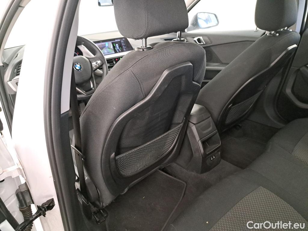  Bmw  Serie 1 BMW Série 1 / 2019 / 5P / Berline 116i DKG7 Business Design #6