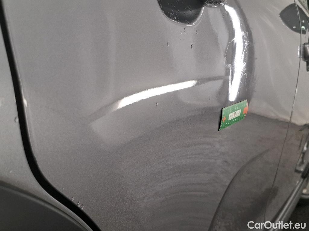  Citroen  C3  Feel Business 1.5 BlueHDI 100CV BVM5 E6dT #7