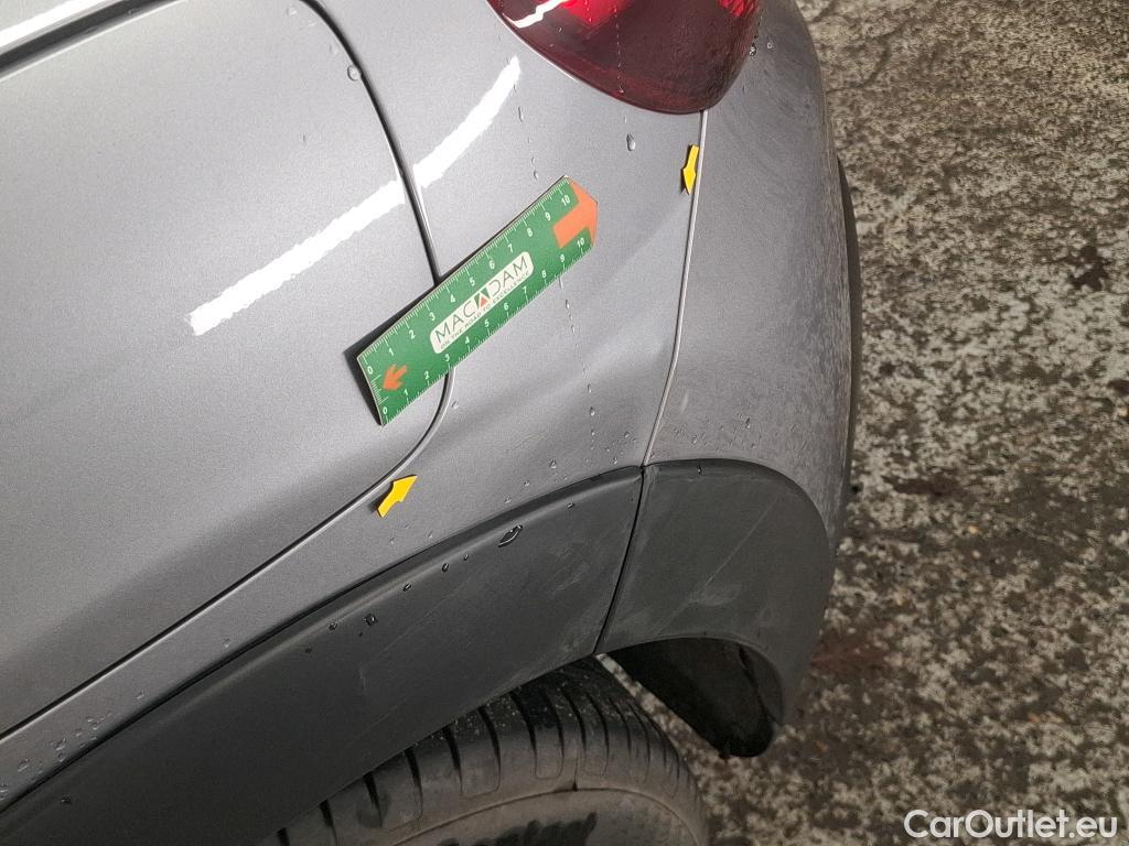  Citroen  C3  Feel Business 1.5 BlueHDI 100CV BVM5 E6dT #2