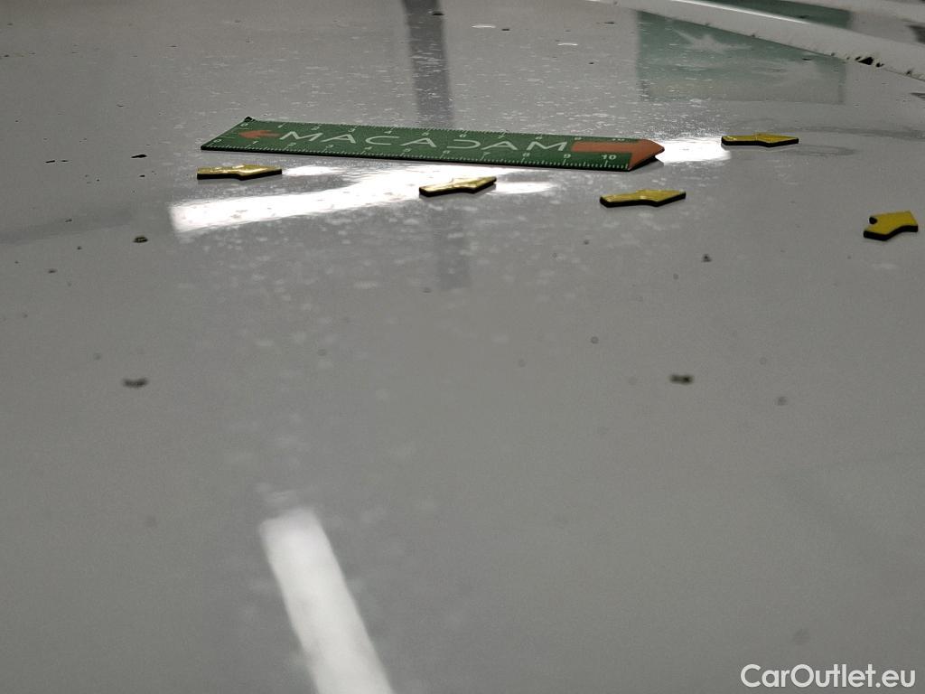  Citroen  Jumpy CITROEN  4p Combi Taille M BlueHDi 100 S&S BVM6 Confort #11