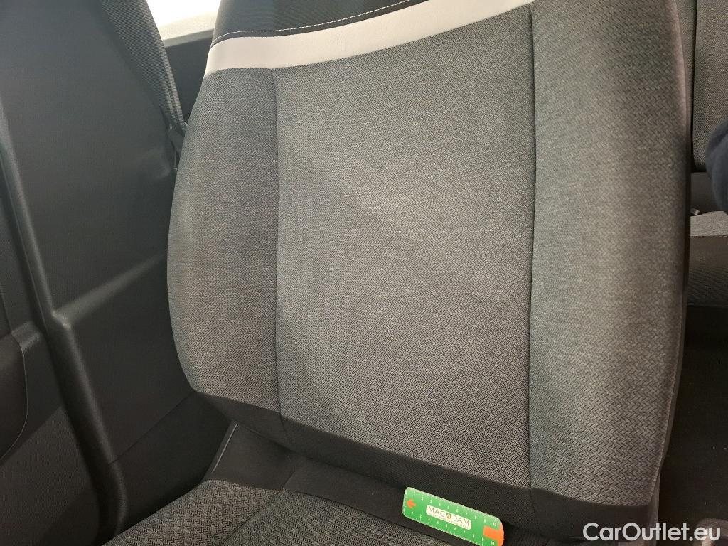  Citroen  C4 CITROEN  / 2020 / 5P / Berline PureTech 100 S&S BVM6 Live Pack Business #31