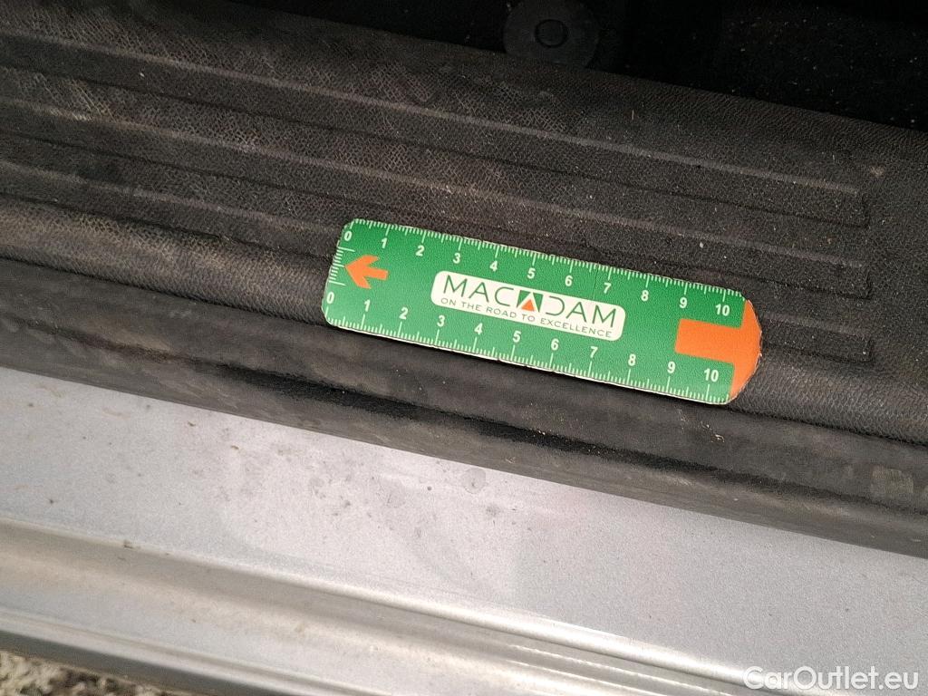  Citroen  C4 CITROEN  / 2020 / 5P / Berline PureTech 100 S&S BVM6 Live Pack Business #12