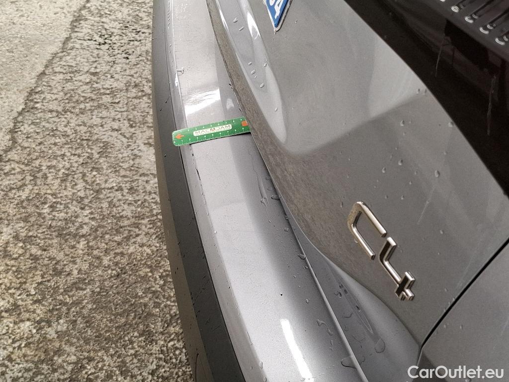  Citroen  C4 CITROEN  / 2020 / 5P / Berline PureTech 100 S&S BVM6 Live Pack Business #4