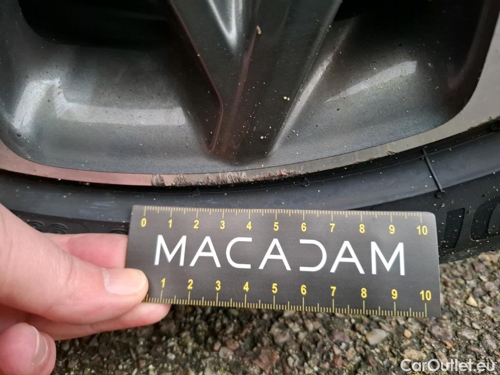  Hyundai  Konna Kona Executive Hybrid 2WD 1.6 GDI 140CV BVA6 E6d #24