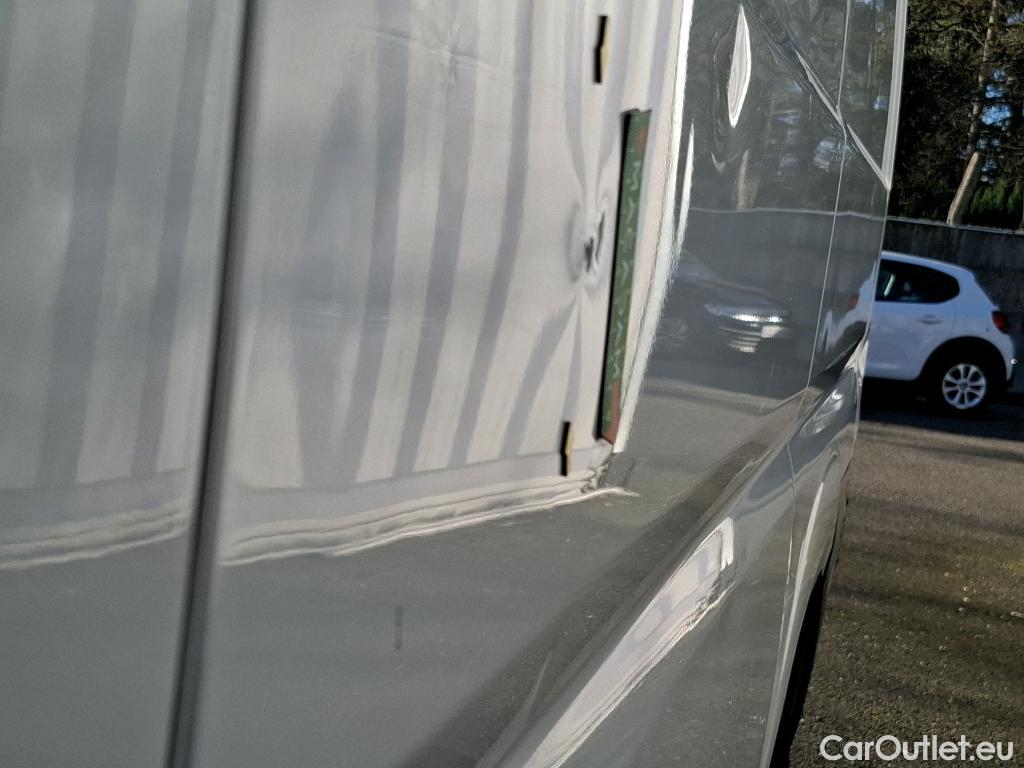  Citroen  Jumper  Fourgon 30 L2H1 BlueHDi 120 2.2 BlueHDi #4