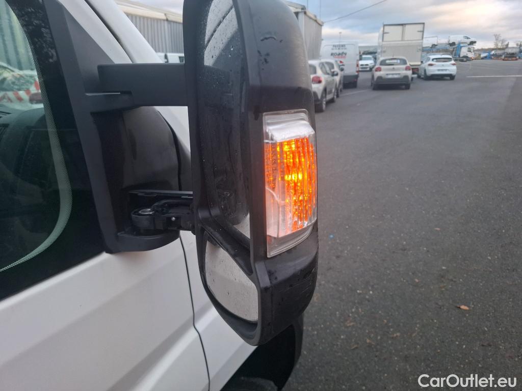  Citroen  Jumper CITROEN  Benne SC / 2014 / 2P / Benne basculante 35 L2 BlueHDi 130 BVM6 Confort #17