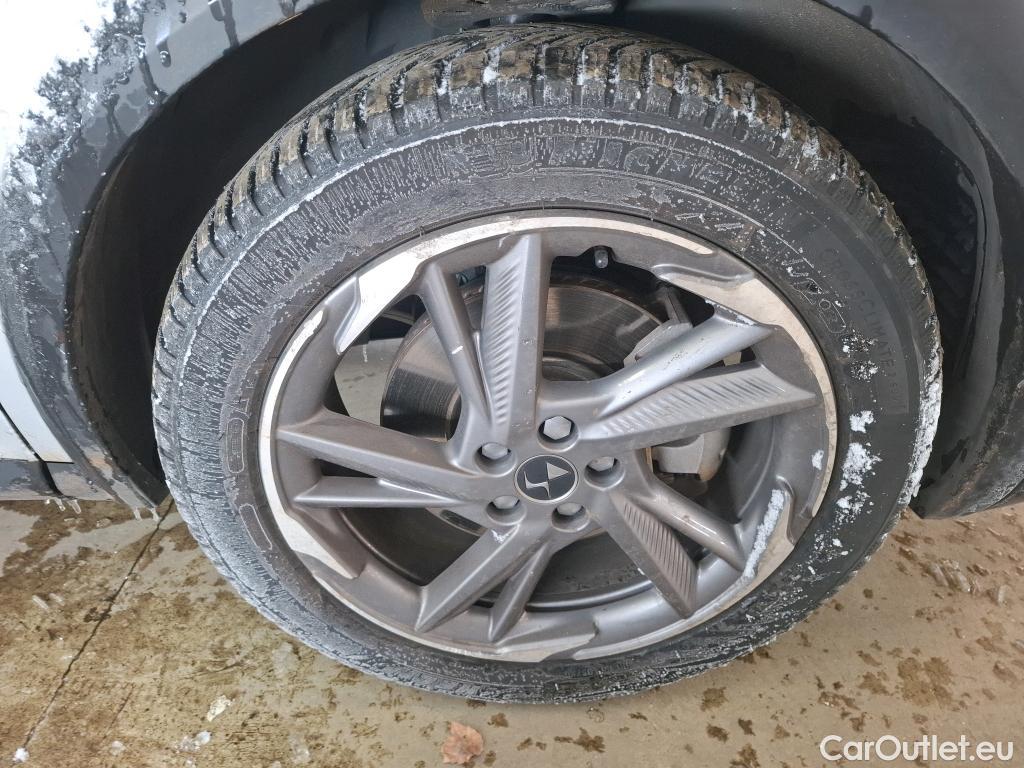  DS  DS7 DS DS 7 Crossback / 2017 / 5P / SUV E-TENSE 225 Business #7